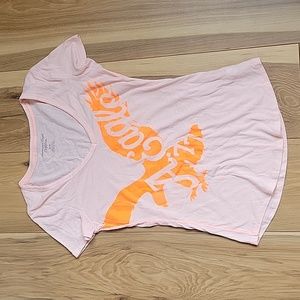 American Eagle Juniors Size M Peach 🍑 color Short Sleeve T-Shirt